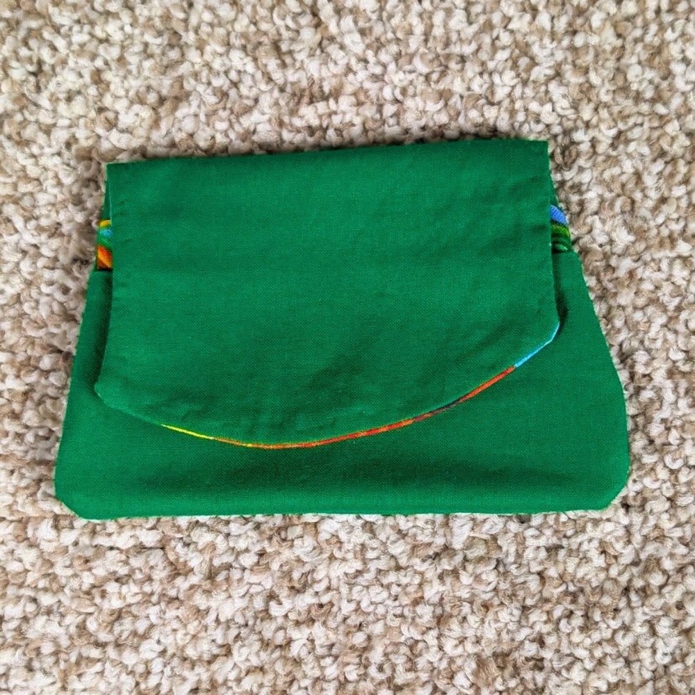 Handmade Green Fabric Pocket Wallet Rainbow Swirl Interior Card Holder Snap Case